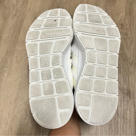 Adidas Swift Run Shoes Women's SZ 8.5 White Classic - Picture 7 of 8